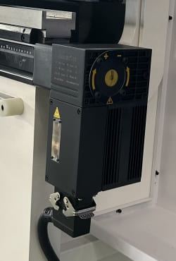 Servo Press Brake with DA66T